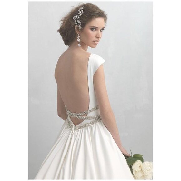 Aline Ballgown Satin Backless Wedding Dress, POCKETS Ivory Scoop Neck SAMPLE - Picture 11 of 11